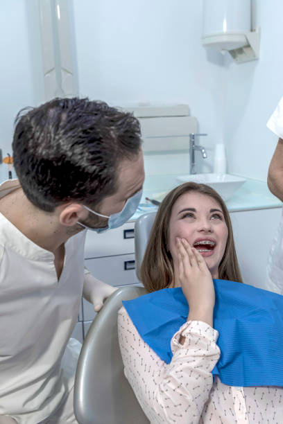 Best Broken or Cracked Tooth Emergency Dentist in Taylor Lake Village, TX